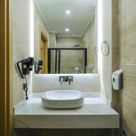 Bodrum Ada Hotel *